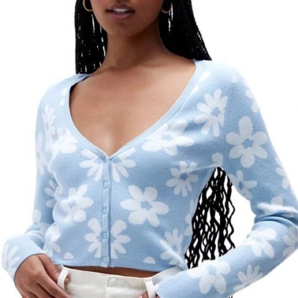 Kendall & Kylie Blue And White Flower Sweater | Color: Blue/White | Size: S